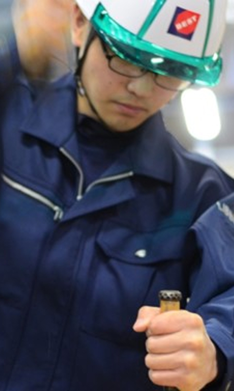 実直に、まっすぐ、丁寧に。ひたむきにお客様の満足を追求。