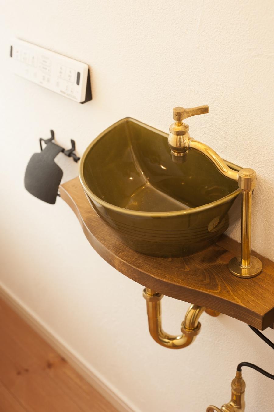 自然素材で設える南欧の家