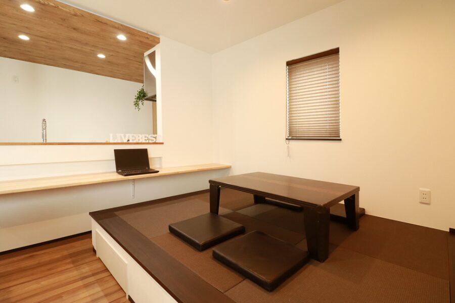 LDKにワークスペースのある家