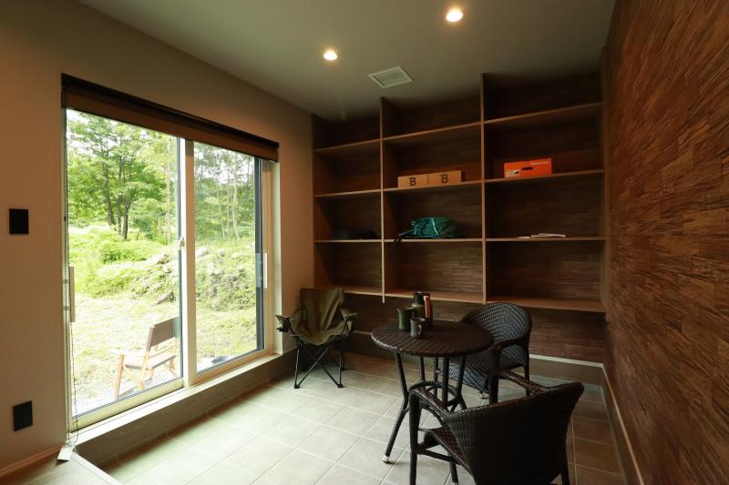 アウトドアを楽しむ平屋