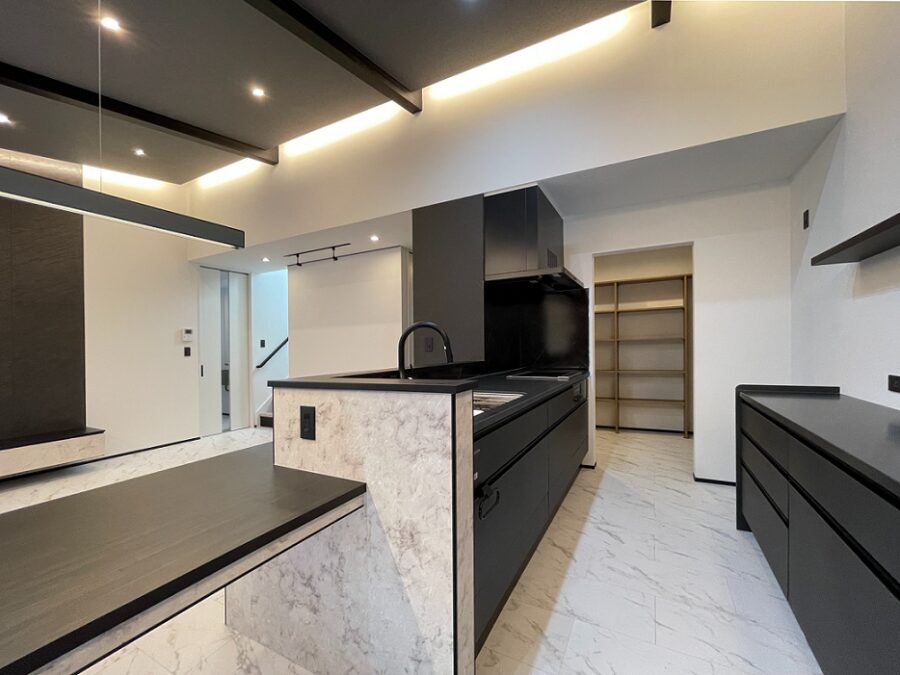 ラグジュアリーハウス