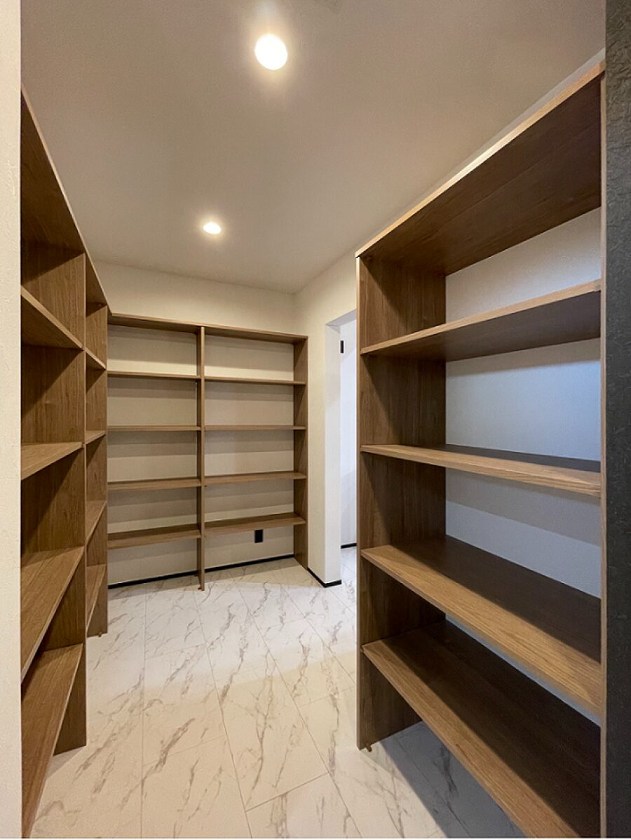 ラグジュアリーハウス