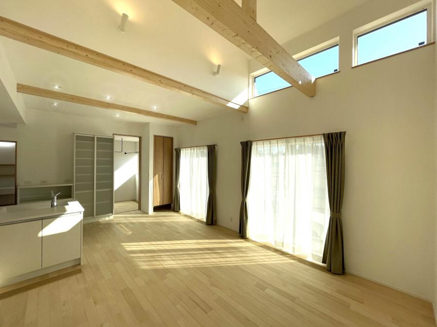 「自然素材」を取り入れた暮らしやすさにこだわった住まい