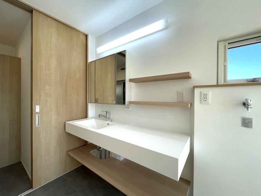 「自然素材」を取り入れた暮らしやすさにこだわった住まい