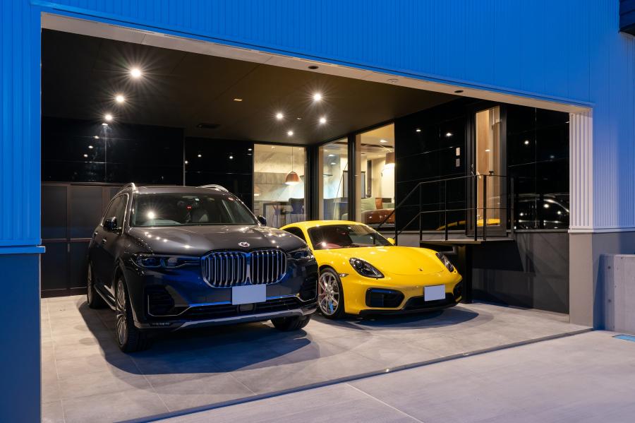 インナーガレージ＋中庭のある平屋