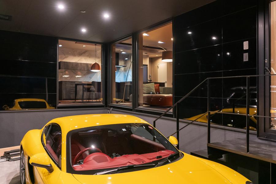 インナーガレージ＋中庭のある平屋