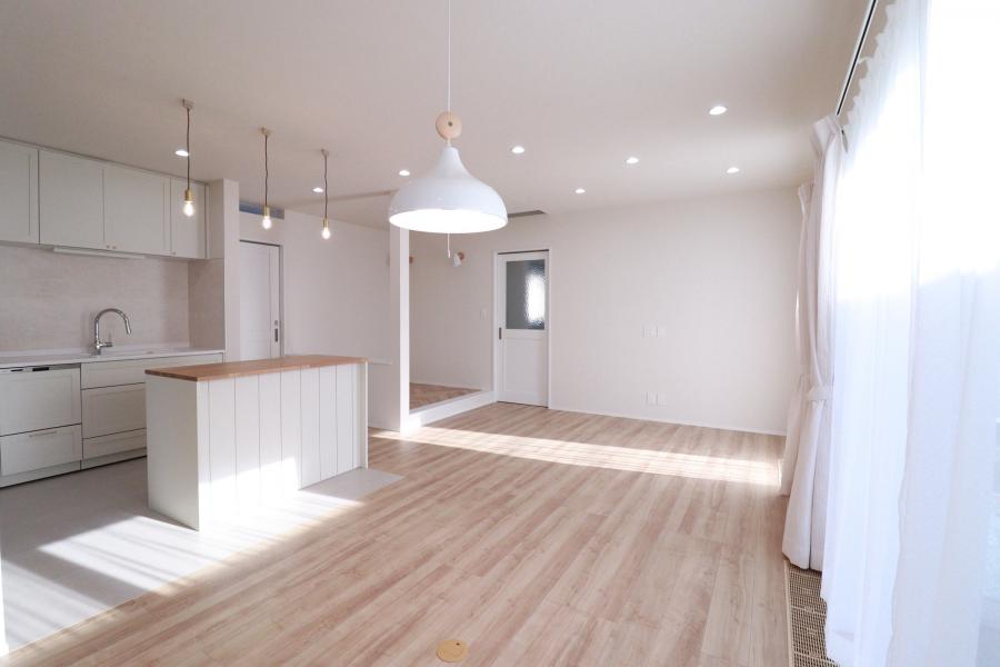 アイランドカウンターのあるこだわりの住まい