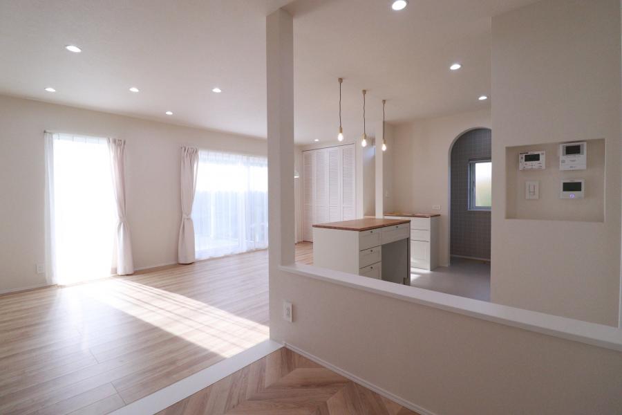 アイランドカウンターのあるこだわりの住まい